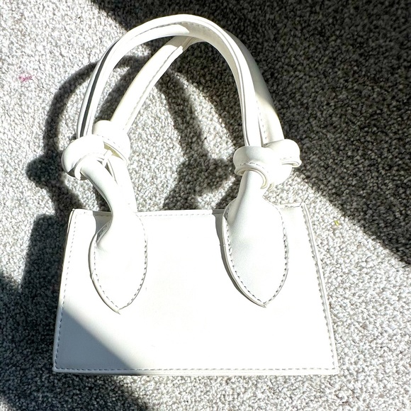 Handbags - NWOT Mini Purse, White.